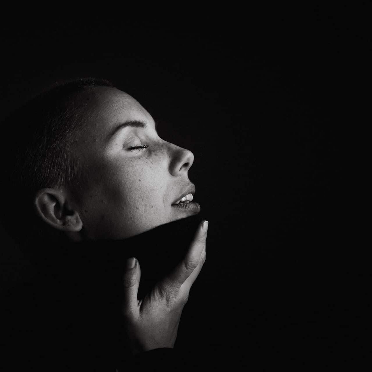 Difference Between Kybella and Chin Liposuction Difference Between Kybella and Chin Liposuction